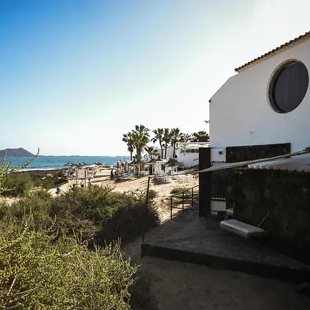 Bahia Beach Club * コラレホ