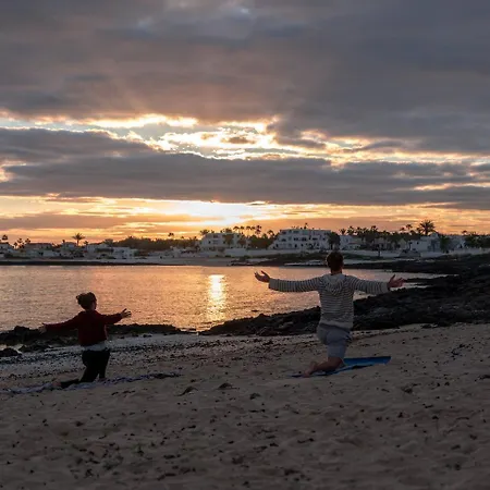 Bahia Beach Club Bed & Breakfast